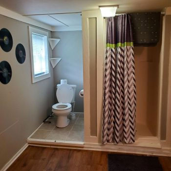 Record mobile and album covers in the studio apartment